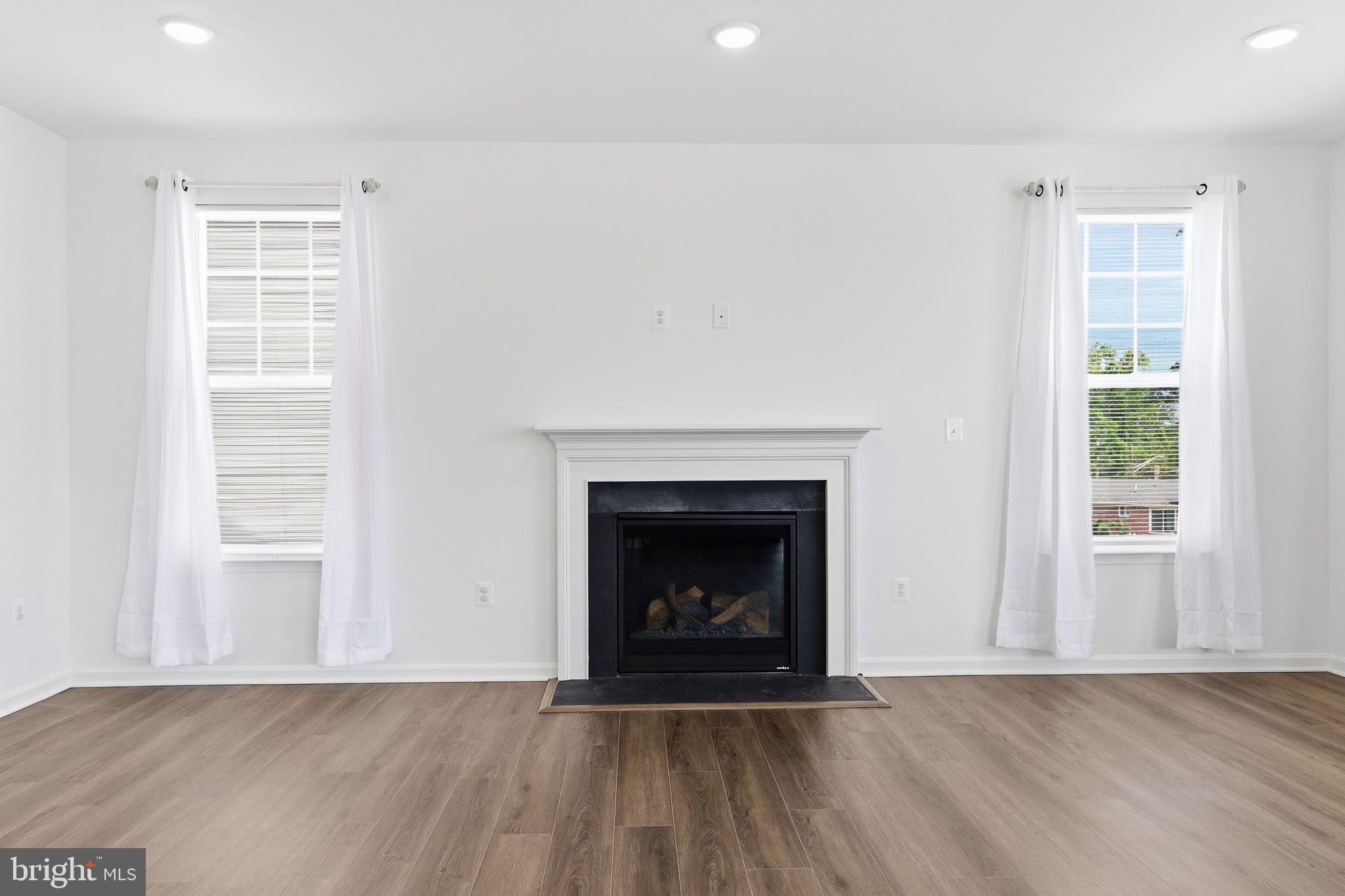 11907 PROSPECT VIEW AVENUE
