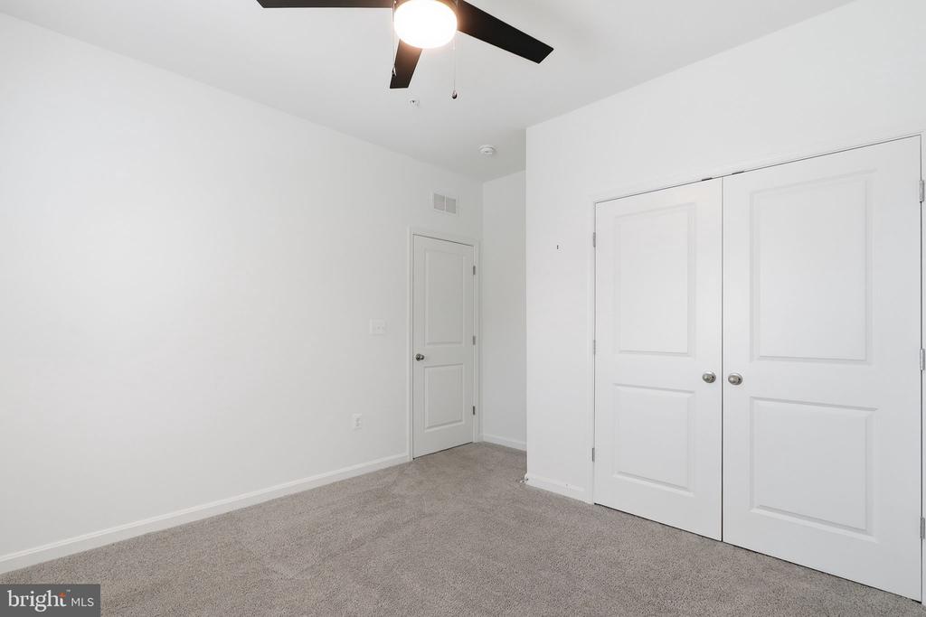11907 PROSPECT VIEW AVENUE