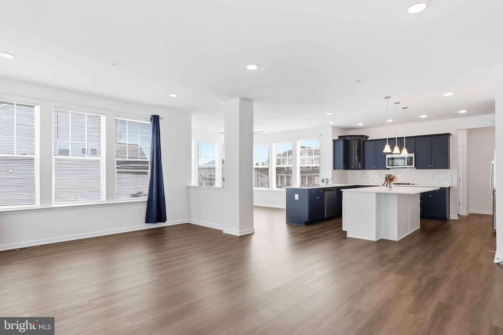 11907 PROSPECT VIEW AVENUE