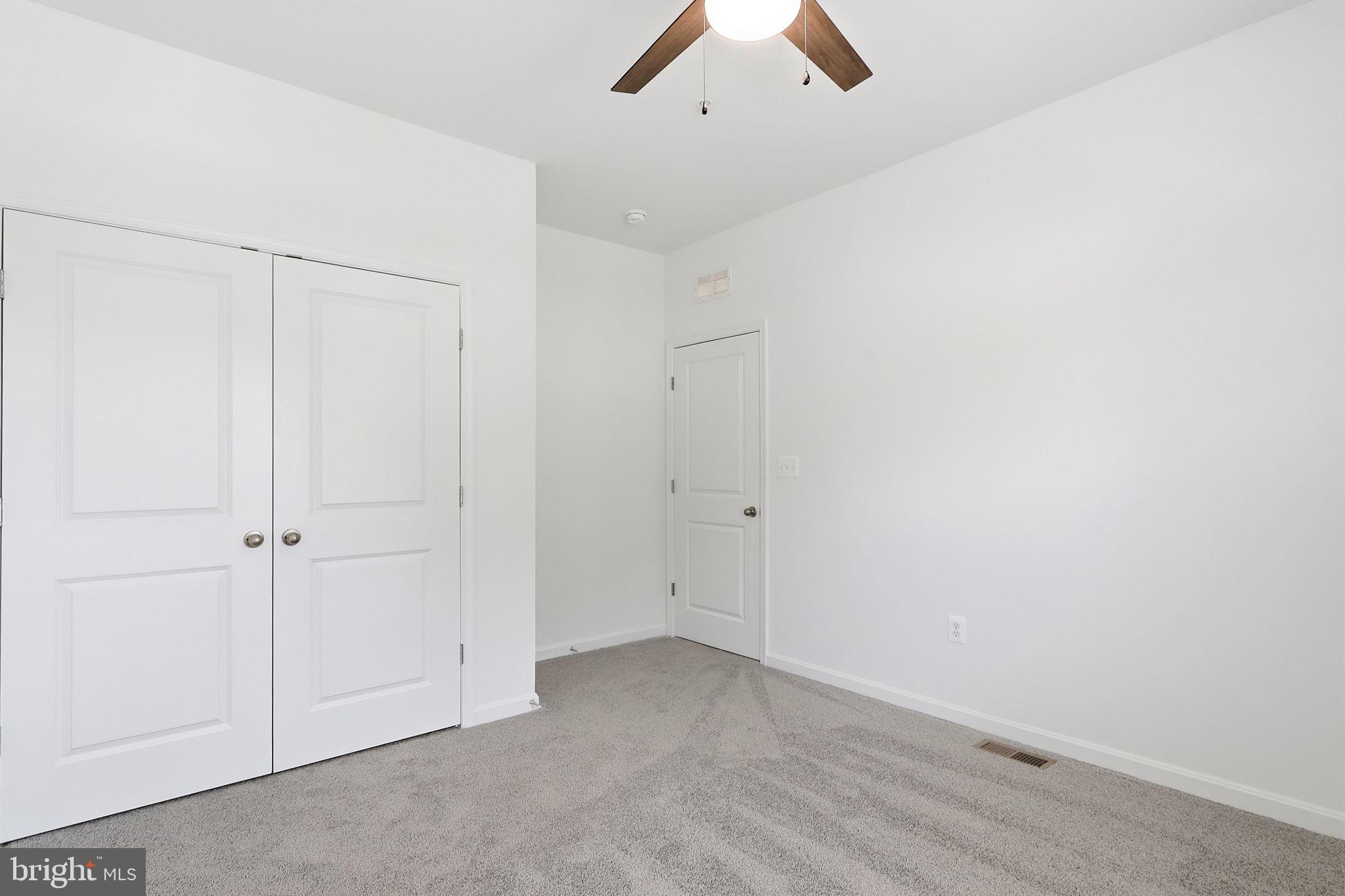 11907 PROSPECT VIEW AVENUE