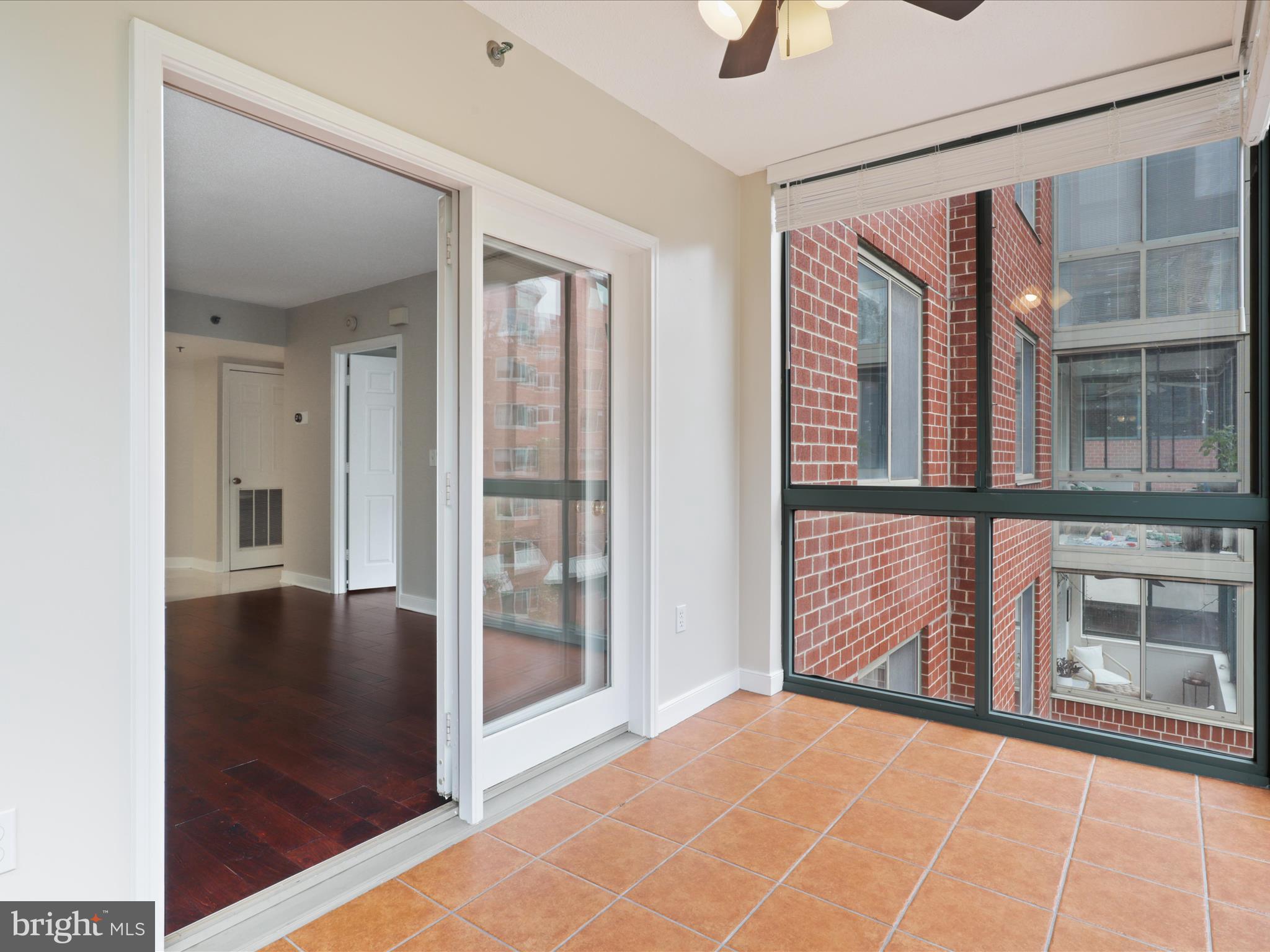 1045 N Utah St #2-404