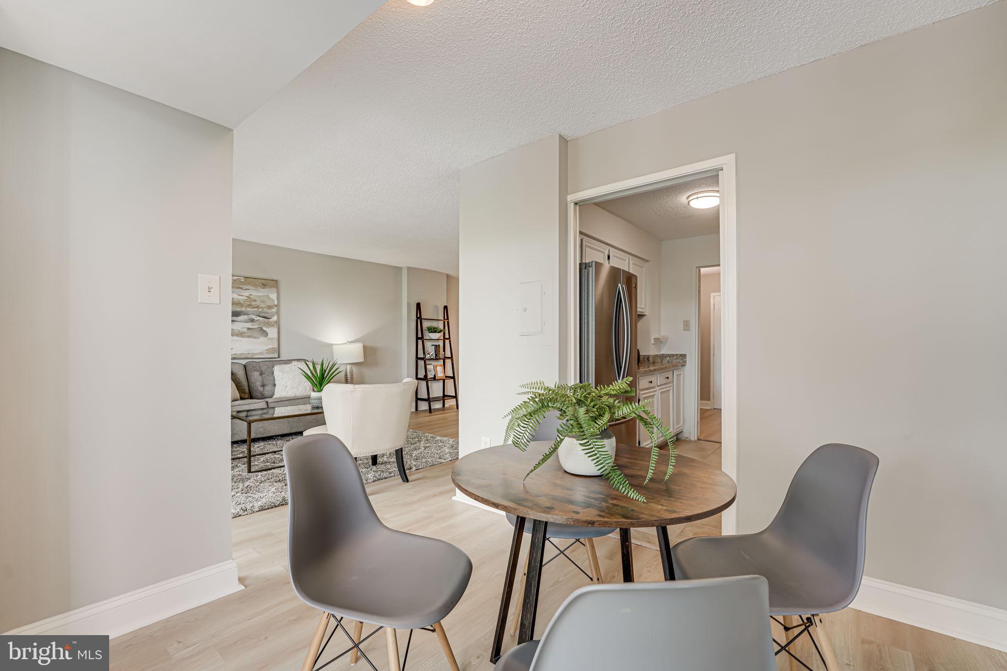 5300 Holmes Run Pkwy #306