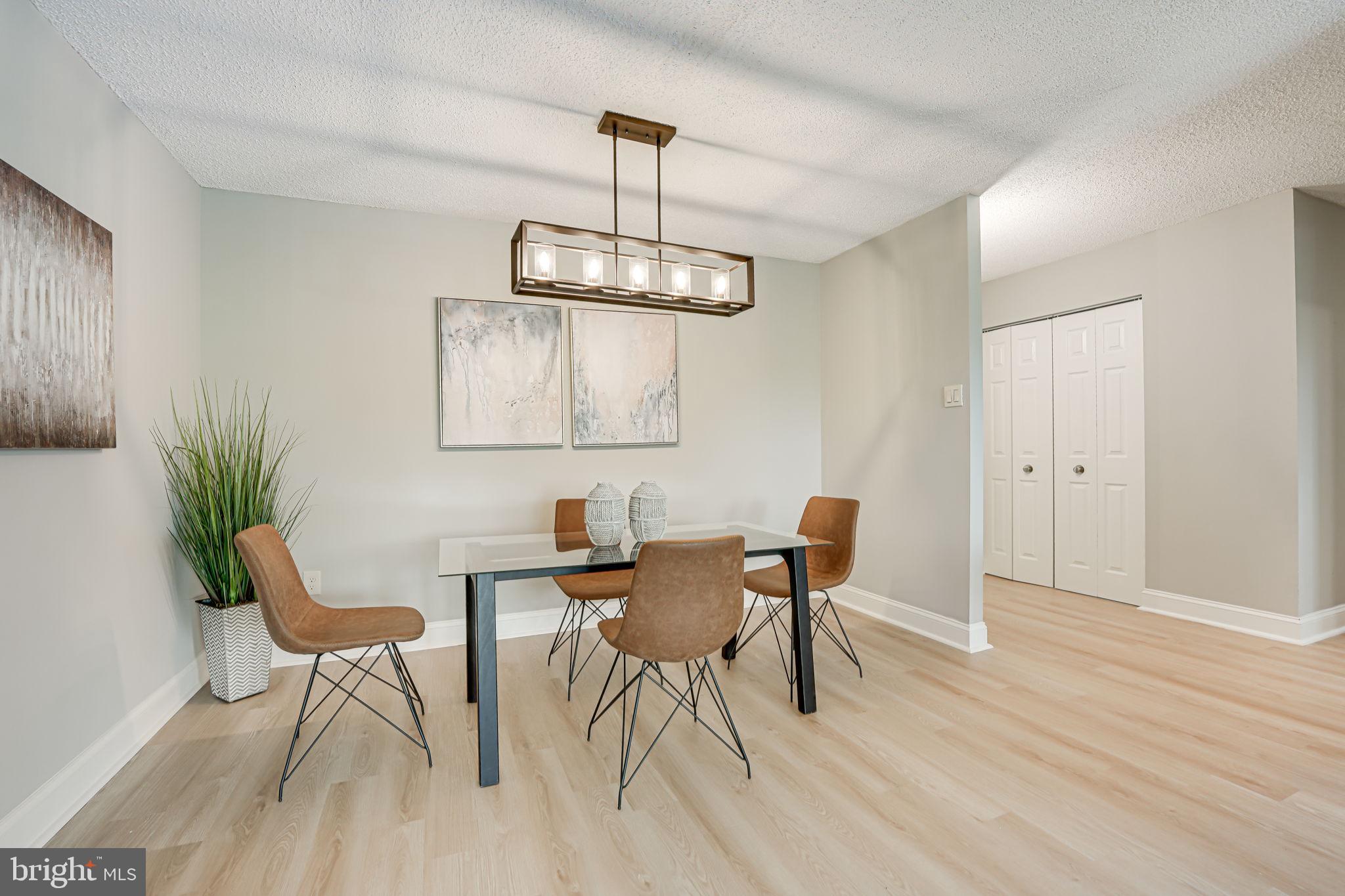 5300 Holmes Run Pkwy #306