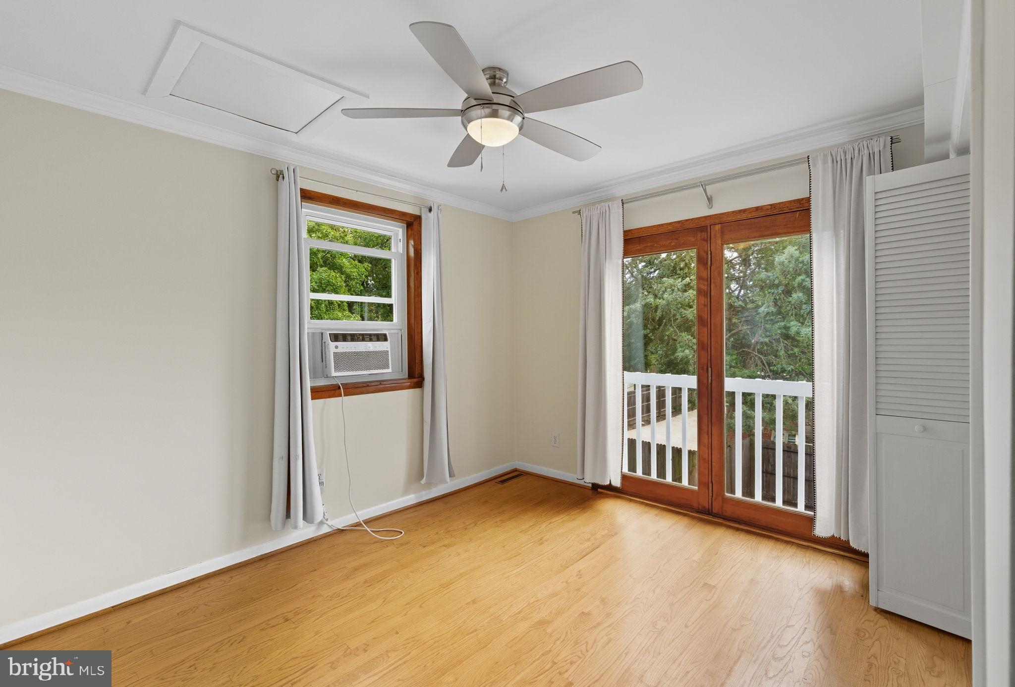 1212 PRINCESS STREET