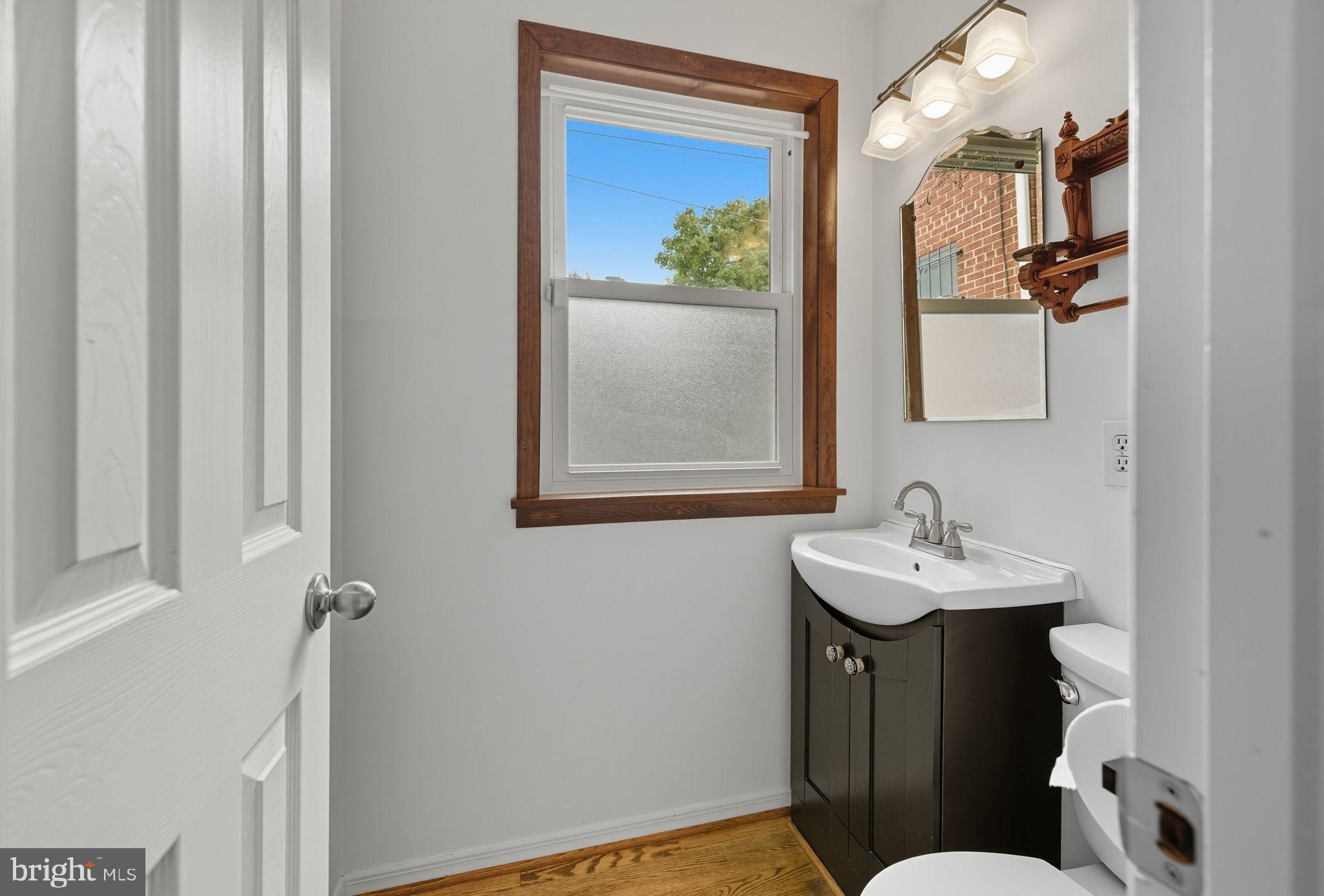 1212 PRINCESS STREET