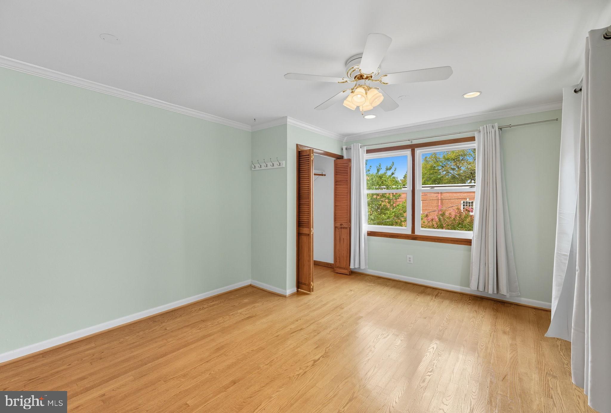 1212 PRINCESS STREET