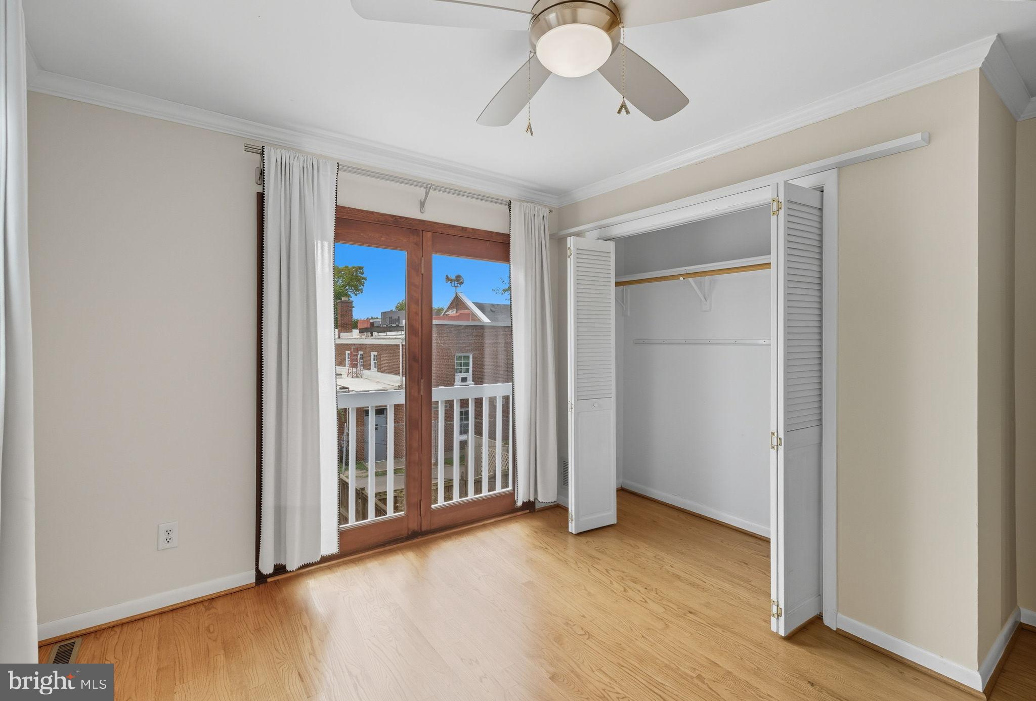 1212 PRINCESS STREET