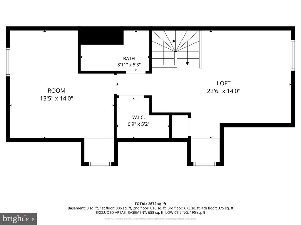 Upper-floor plan showing a room, bath, loft, walk-in closet, and stairs, with labeled dimensions.