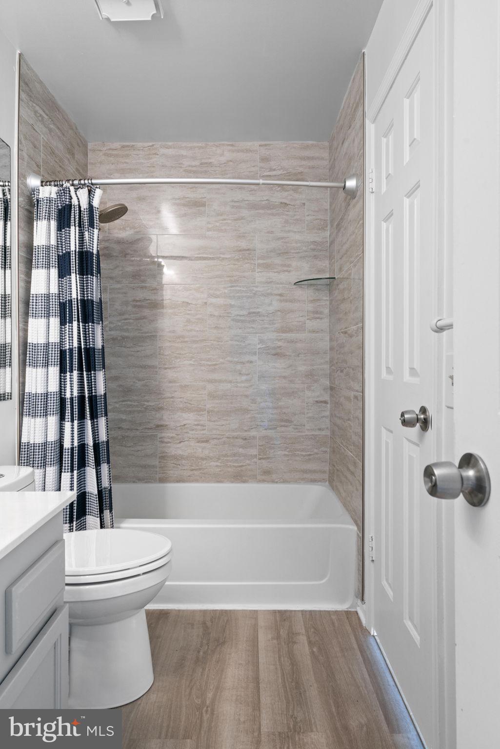 14736 Green Park Way