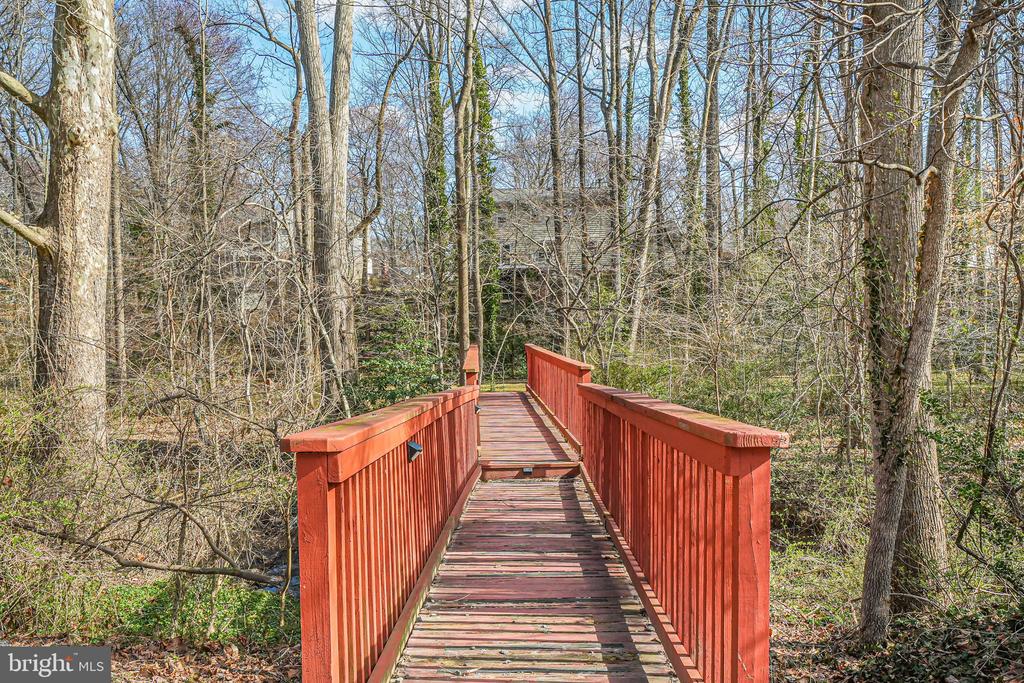 8315 Toll House Rd