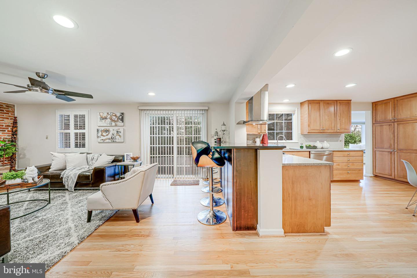 8315 Toll House Rd