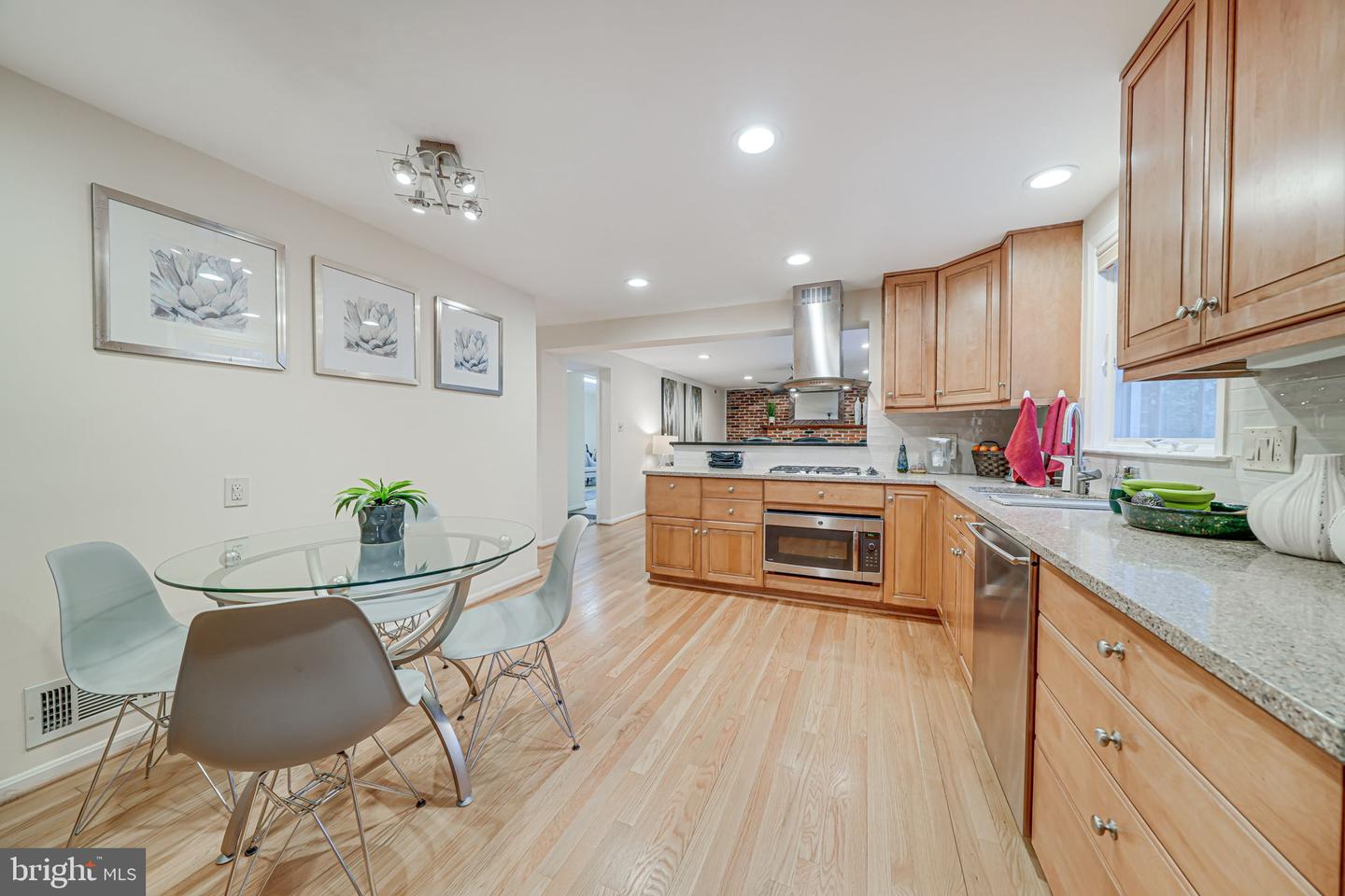8315 Toll House Rd