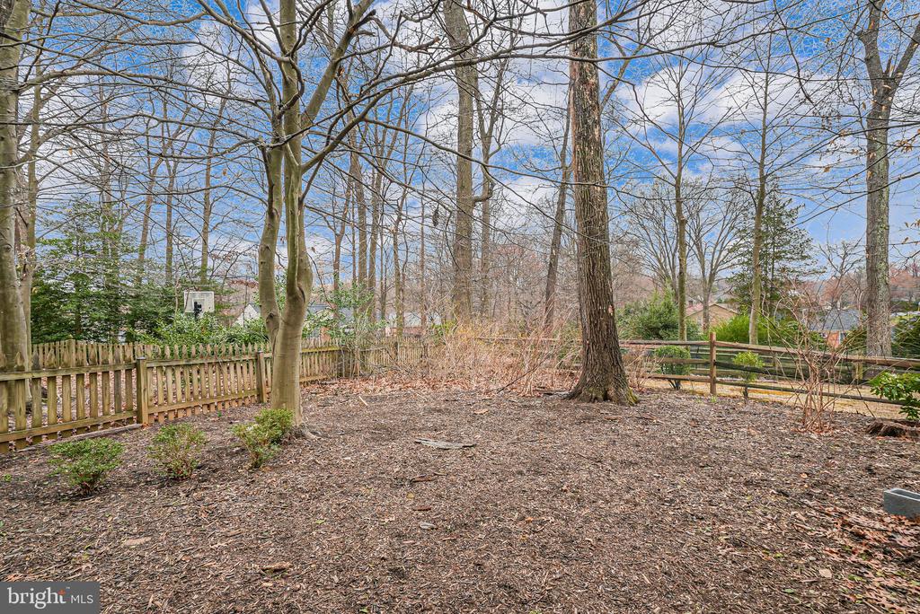 8315 Toll House Rd