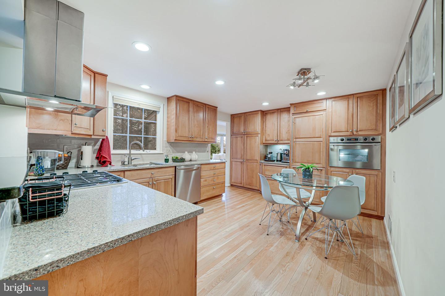 8315 Toll House Rd
