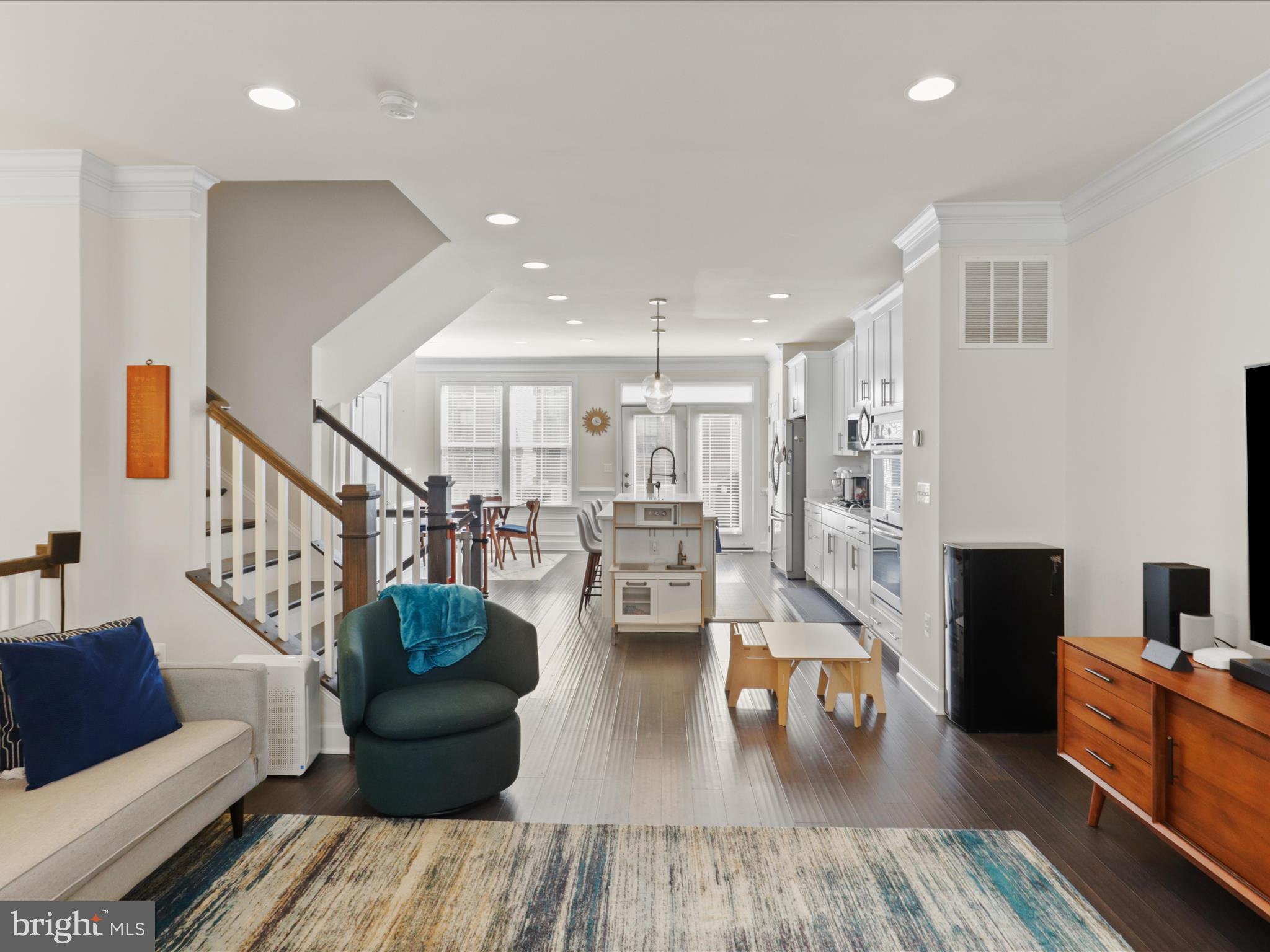 3702 AMBROSE HILLS RD