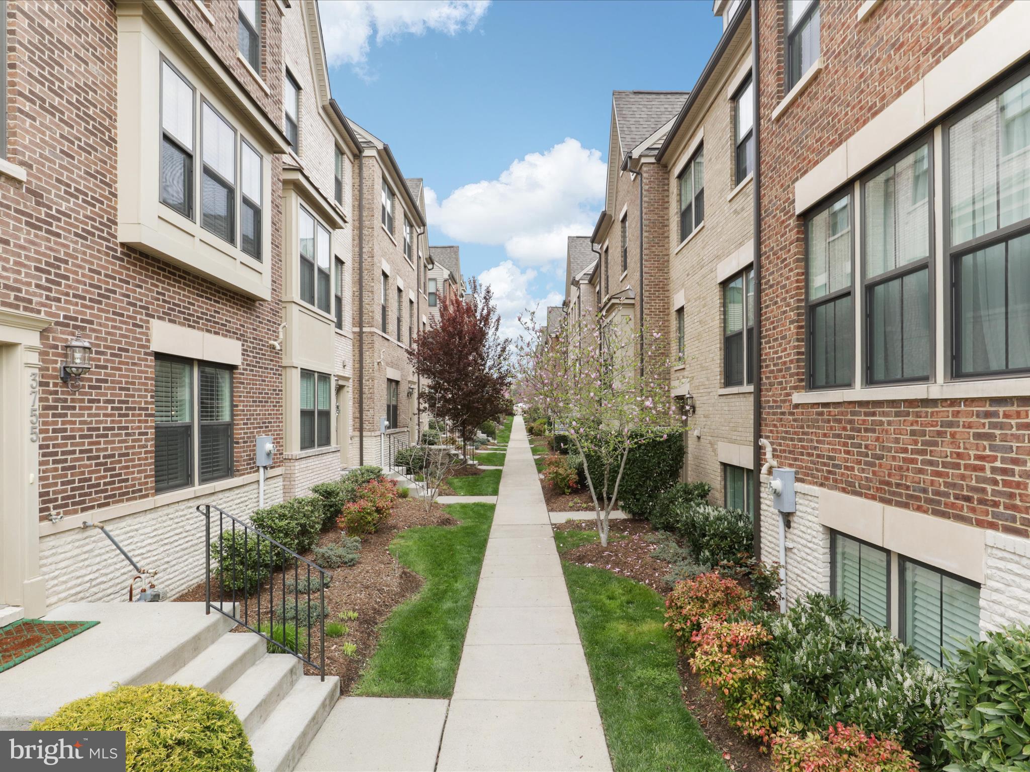 3702 AMBROSE HILLS RD