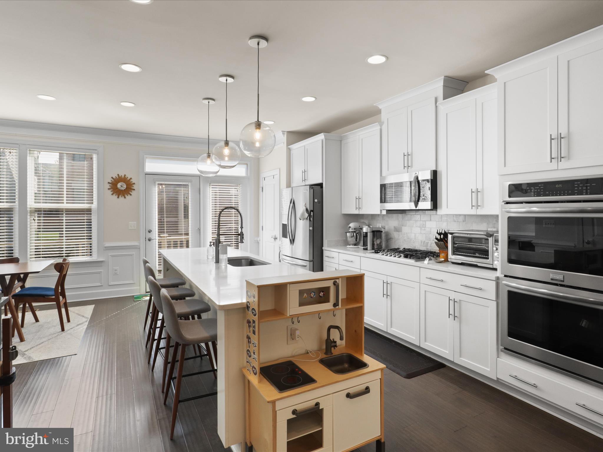 3702 AMBROSE HILLS RD