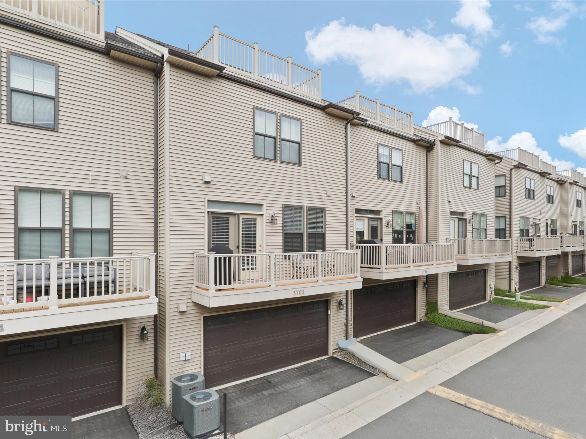 3702 AMBROSE HILLS RD