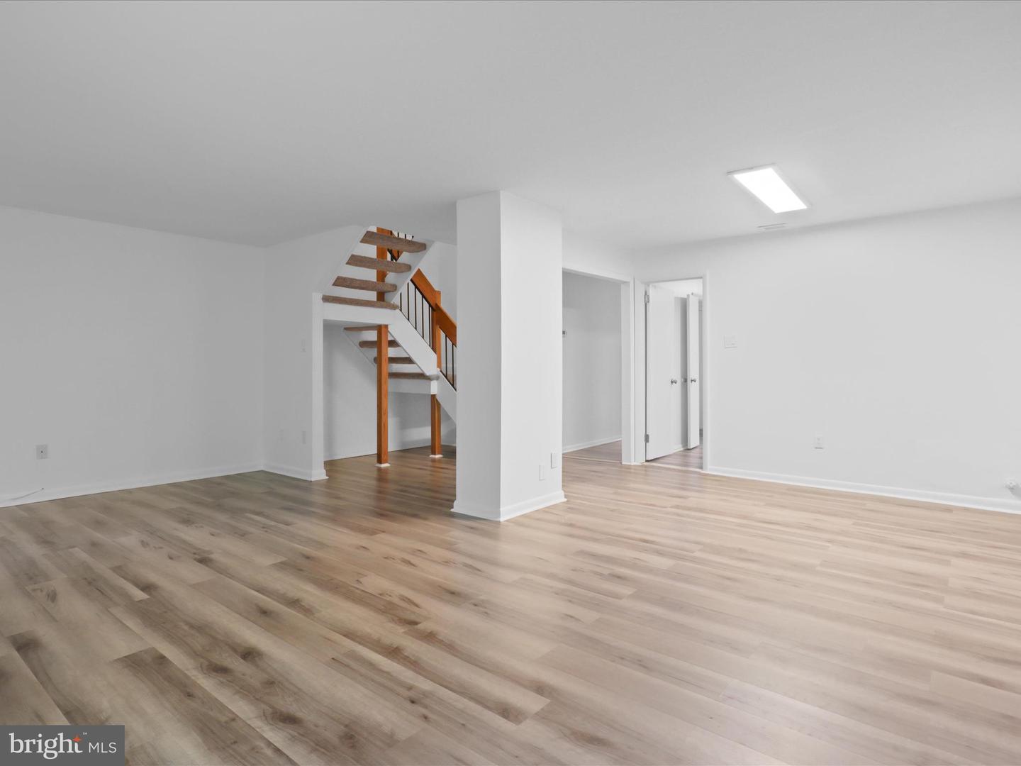 11627 Newbridge Ct