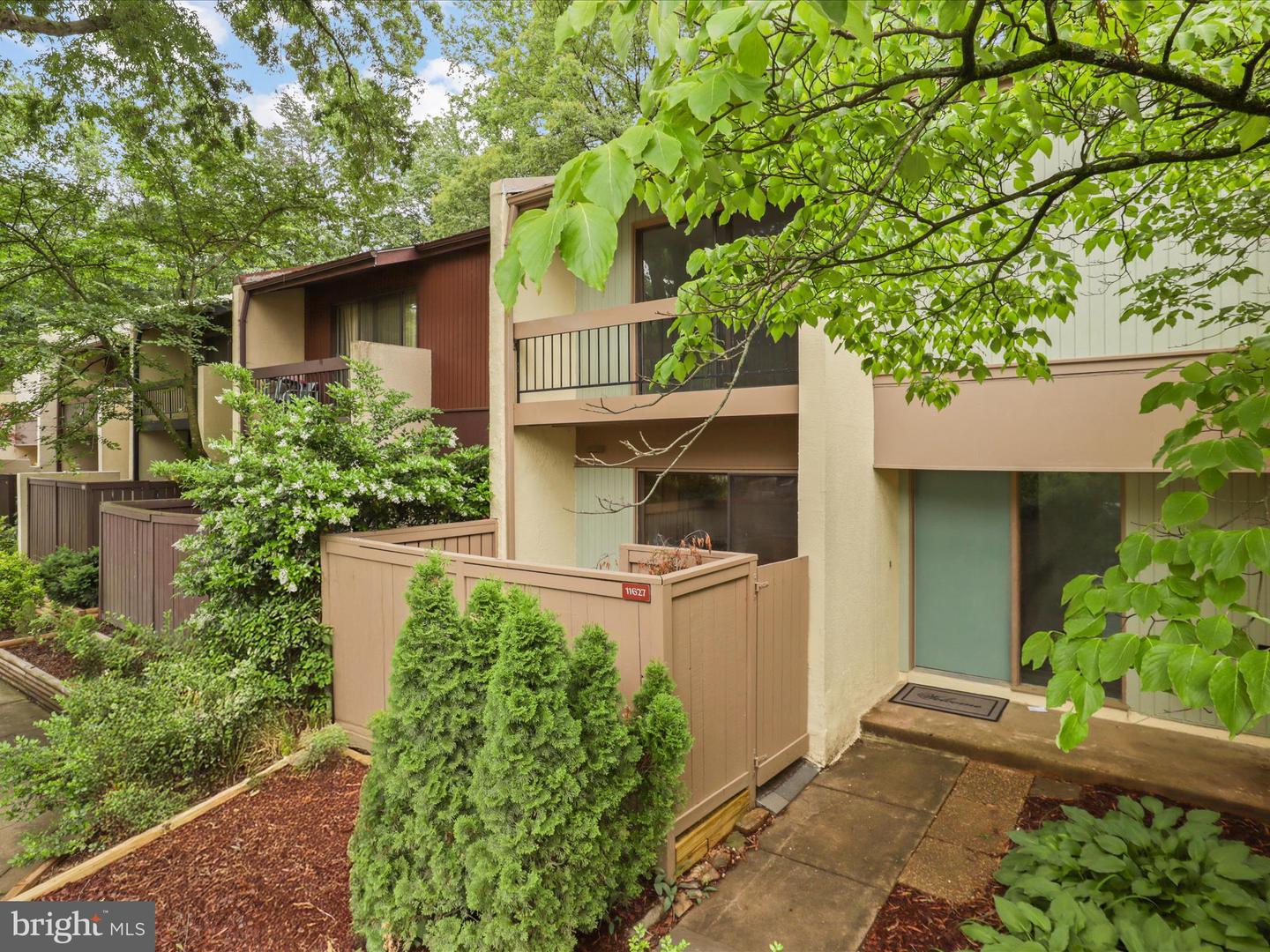11627 Newbridge Ct