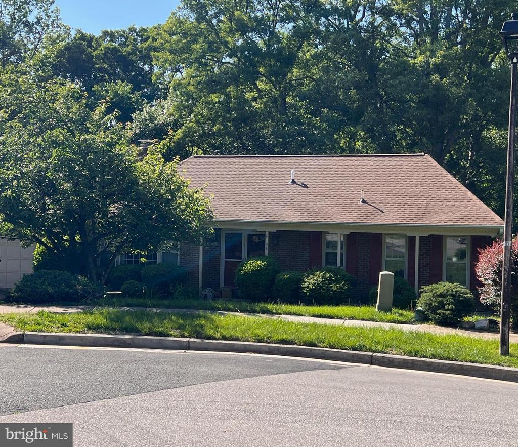 8108 Kings Point Ct
