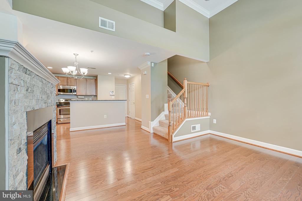 14207-A SAINT GERMAIN DR #29
