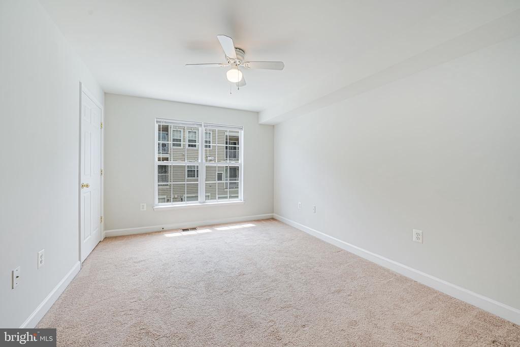 14207-A SAINT GERMAIN DR #29