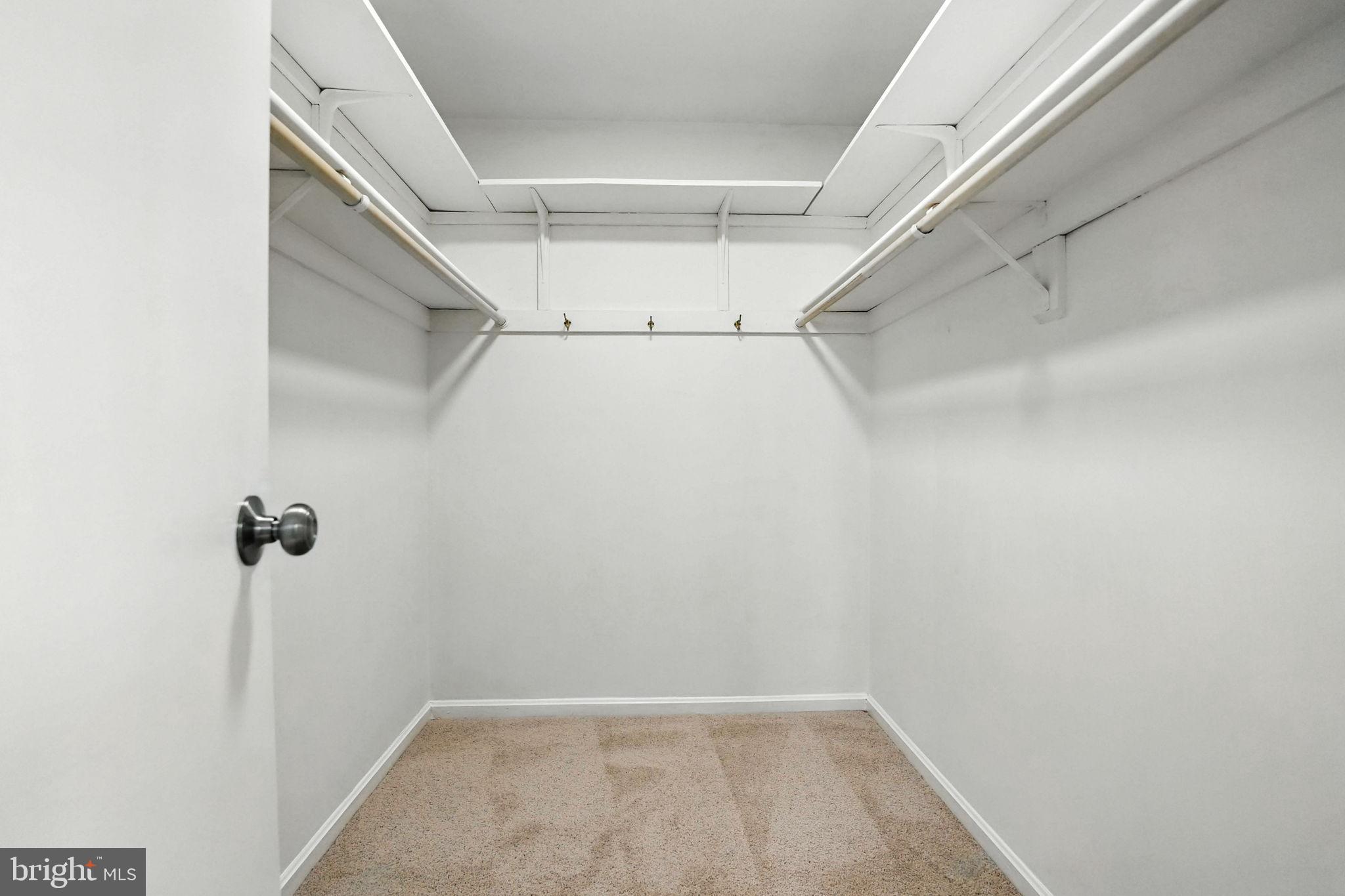 7415 BEVERLY MANOR DRIVE