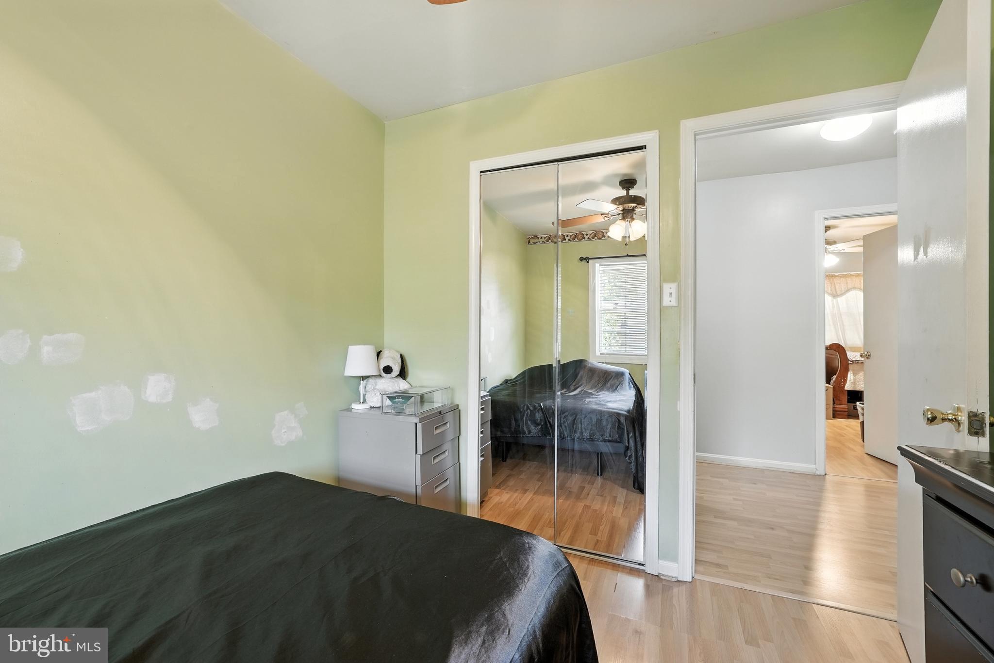 14727 BENTLEY SQUARE