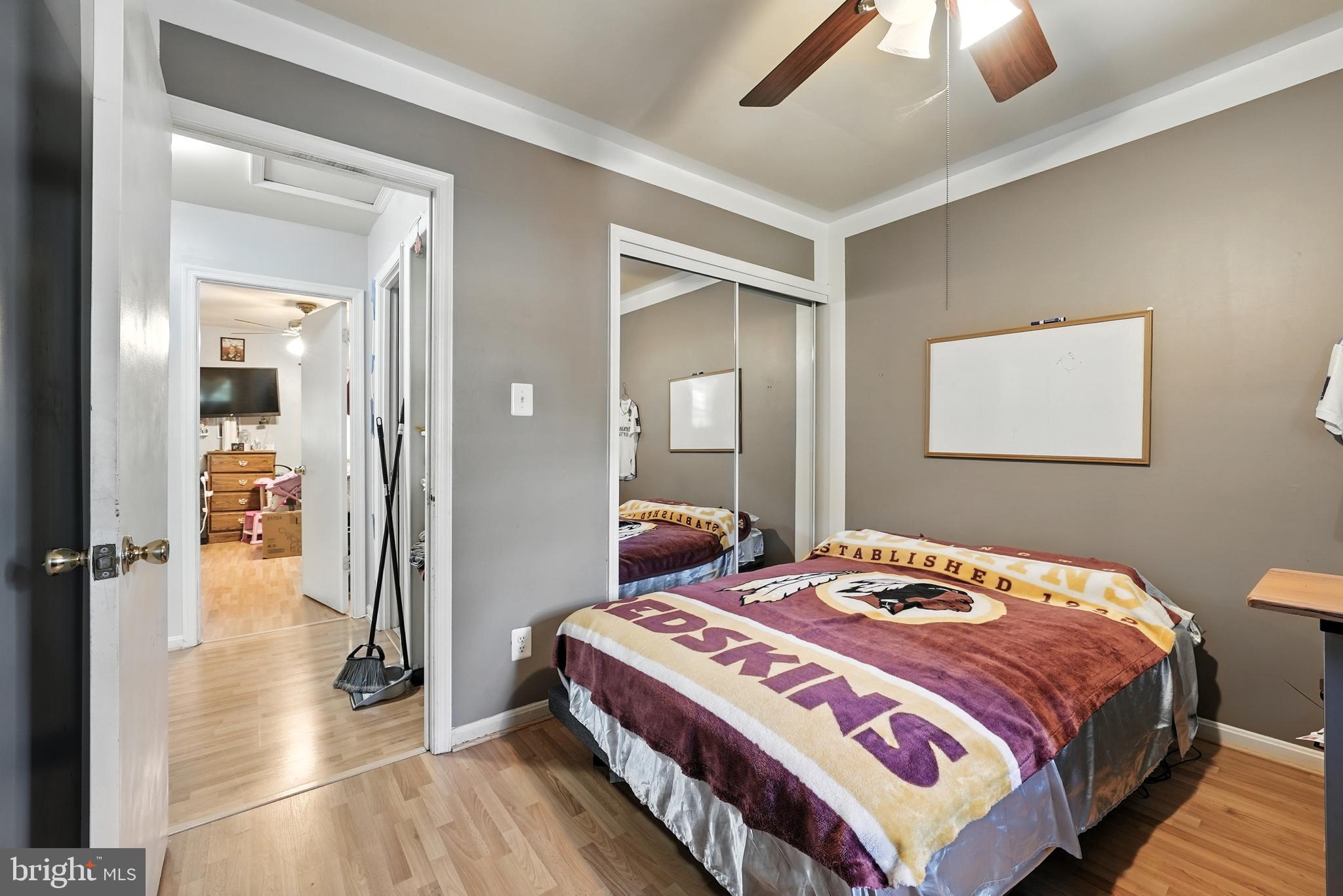 14727 BENTLEY SQUARE