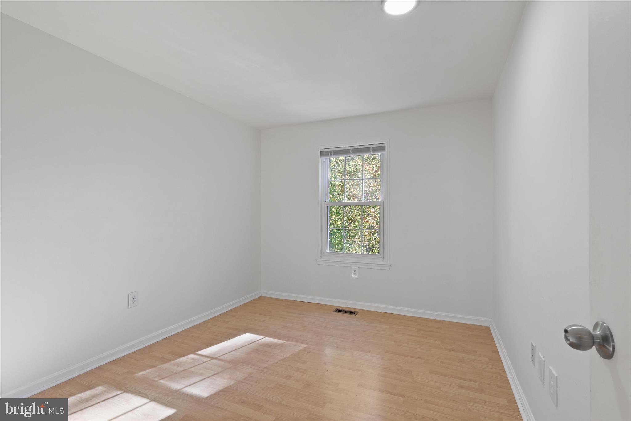 5817 WATERDALE COURT