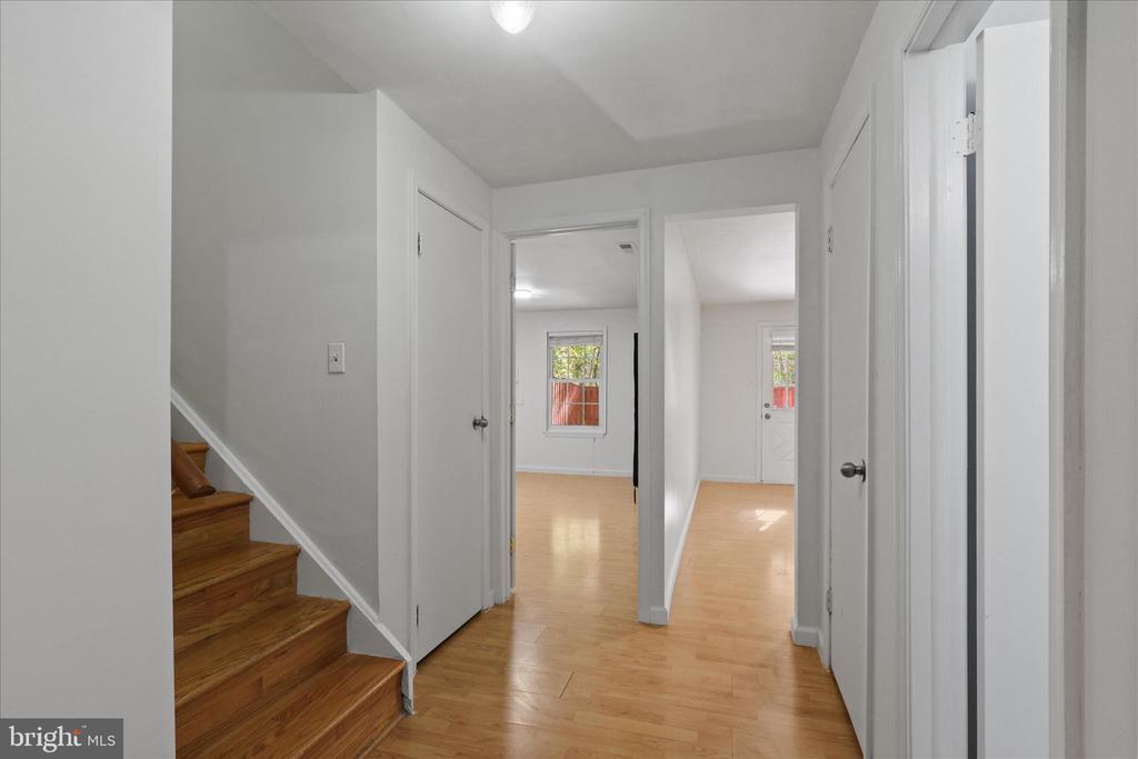 5817 WATERDALE COURT