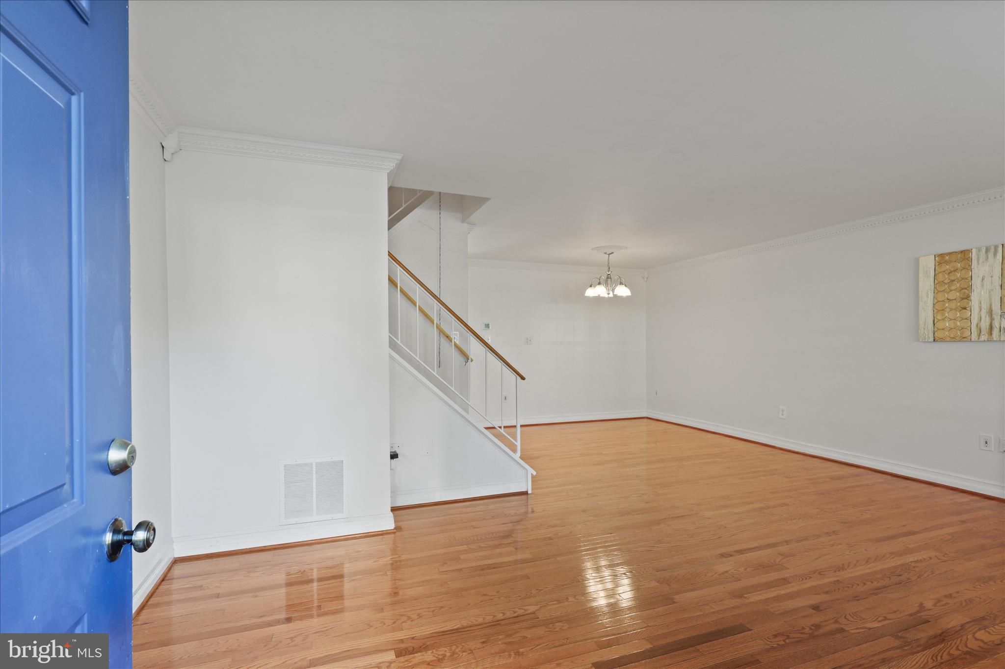 5817 WATERDALE COURT