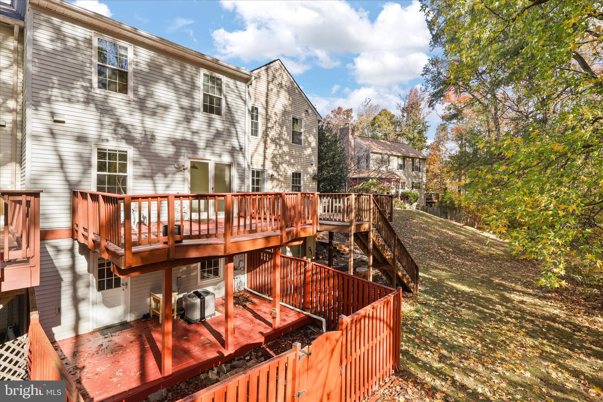 5817 WATERDALE COURT