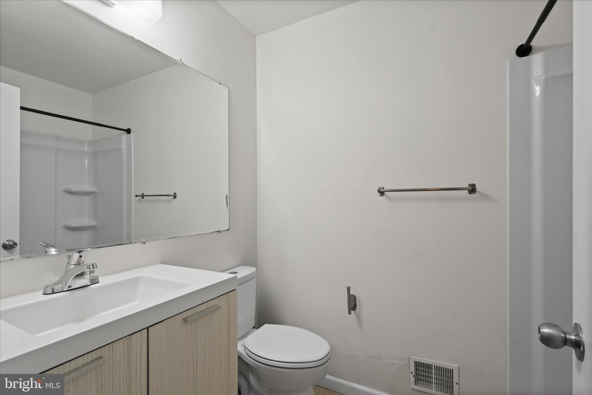 5817 WATERDALE COURT