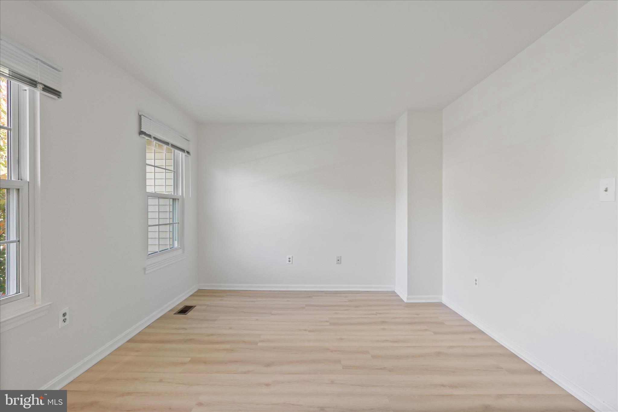 5817 WATERDALE COURT