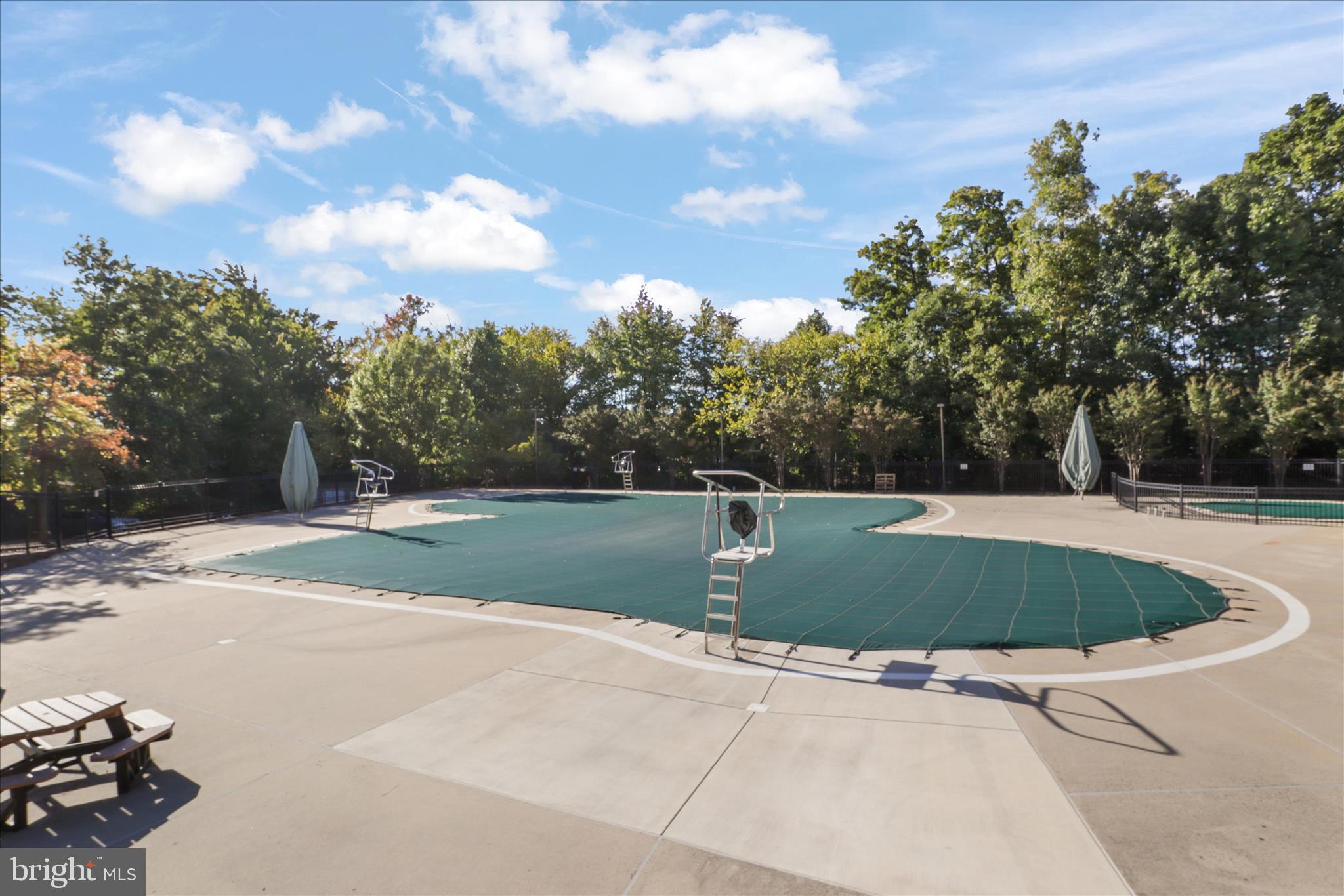 5817 WATERDALE COURT