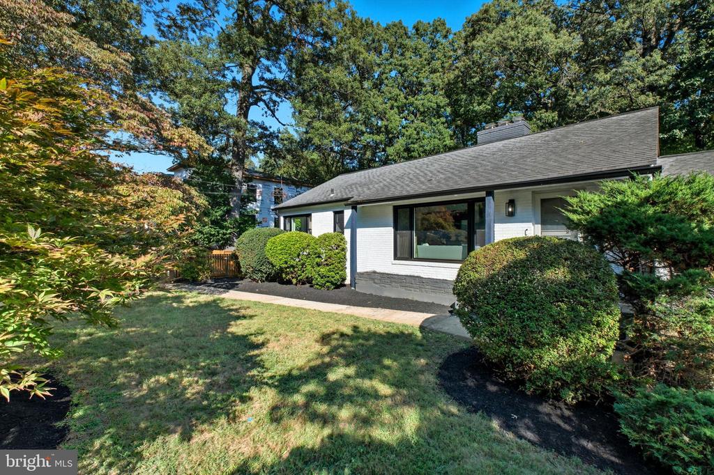 2539 GALLOWS ROAD