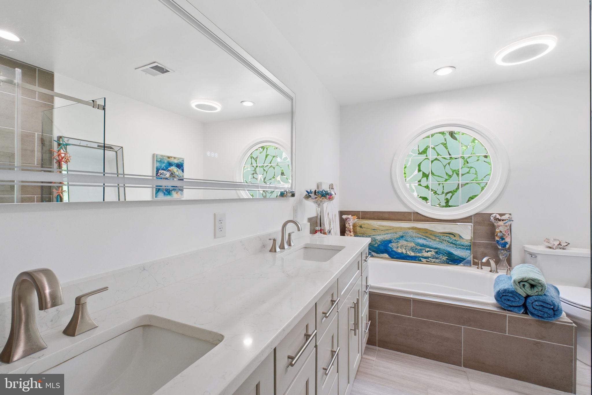 8005 HEDGEWOOD COURT