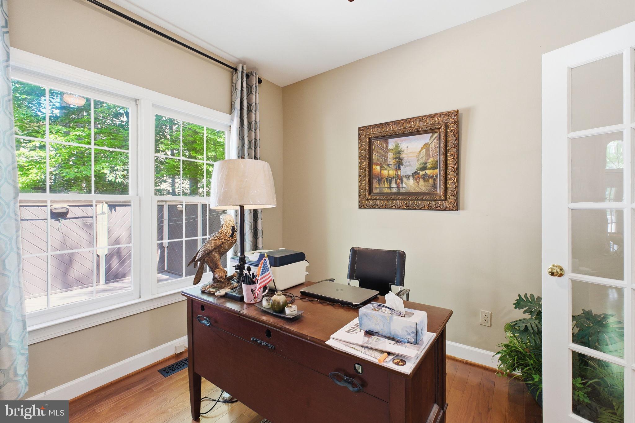 8005 HEDGEWOOD COURT