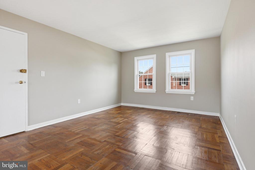 6628 E WAKEFIELD DRIVE E Unit: C1