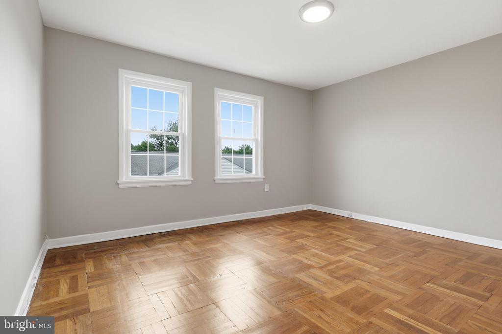 6628 E WAKEFIELD DRIVE E Unit: C1