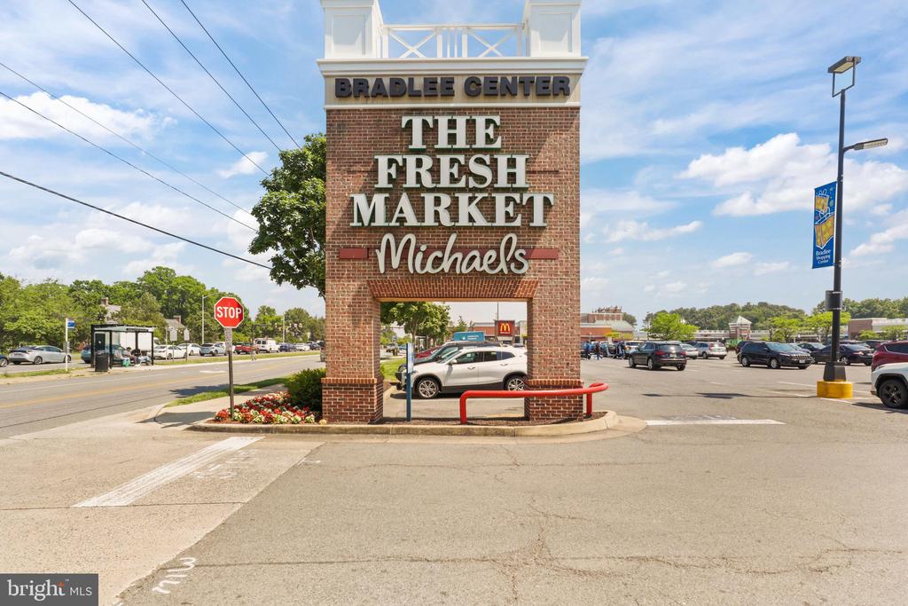 6628 E WAKEFIELD DRIVE E Unit: C1