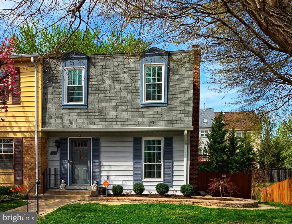 6511 CHINA GROVE COURT