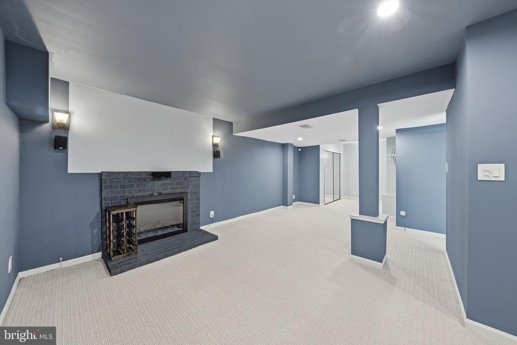6511 CHINA GROVE COURT