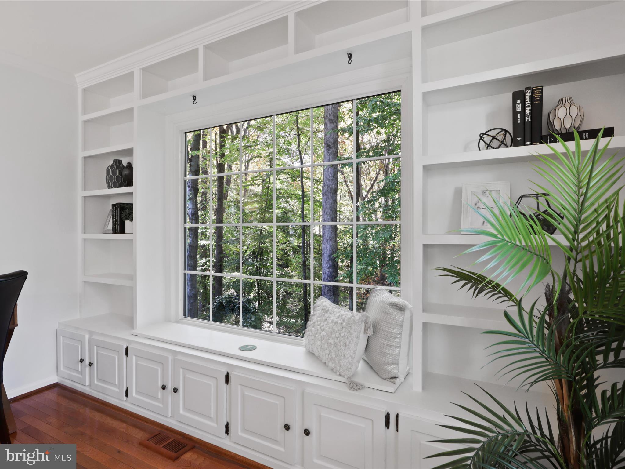 15414 Silvan Glen Dr