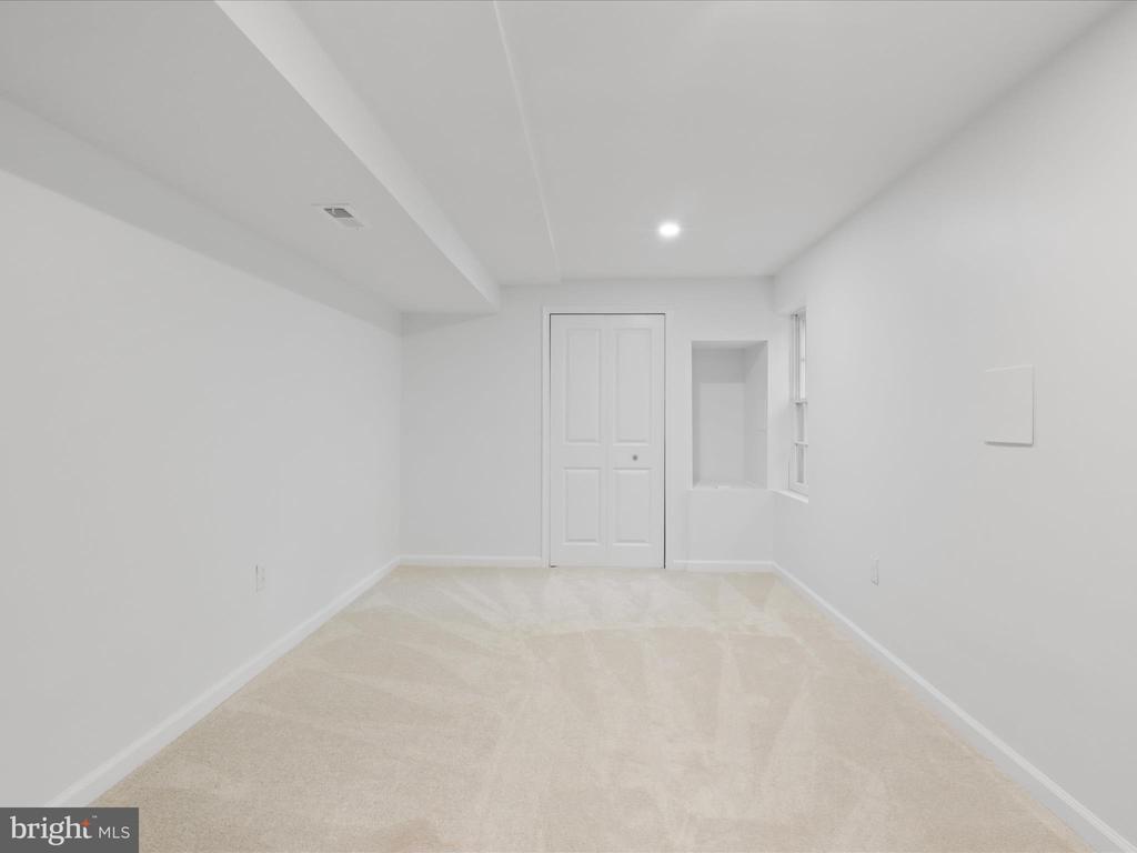 15414 Silvan Glen Dr