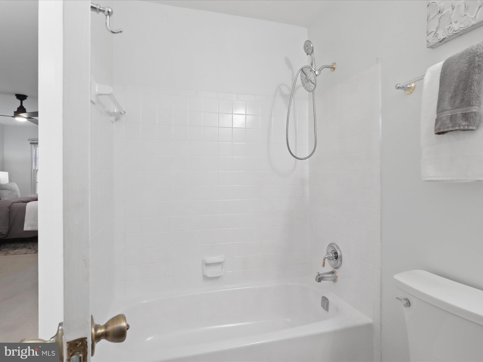 15414 Silvan Glen Dr