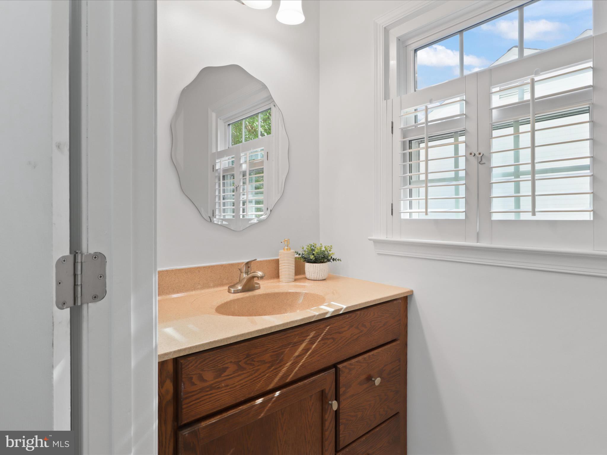 15414 Silvan Glen Dr