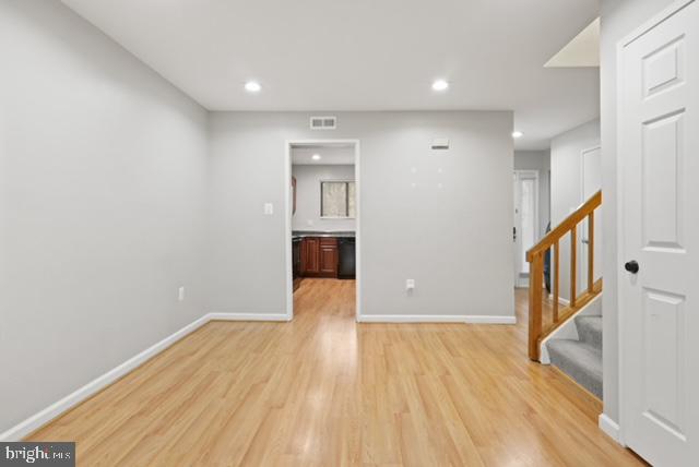 1924 Coppersmith Ter